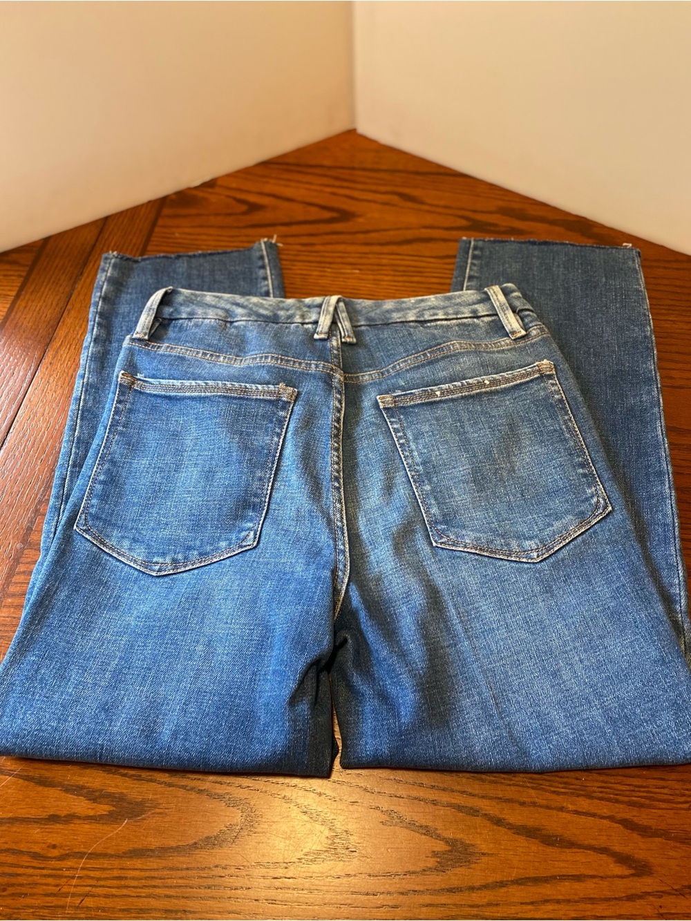 Good American Straight-Leg Jeans